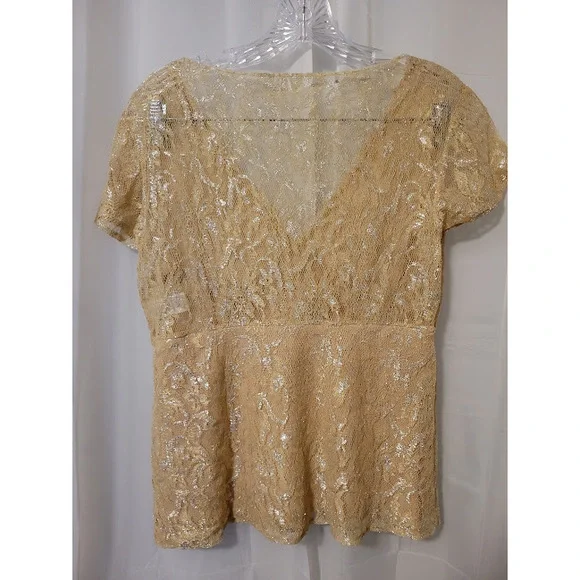 Shimmering Gold Lace Top Size L - Picture 5 of 5